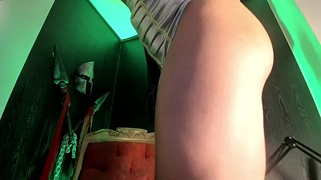 Snapshot of Master_Connor_BDSM chatting on 11-18-25, 09:08 Master Connor BDSM online show from 11-18-25, 09:08