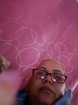 Snapshot of Lvna6969 chatting on 11-06-25, 10:38 Lvna6969 online show from 11-06-25, 10:38