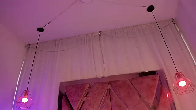 eimy angels online show from 11-21-25, 05:00