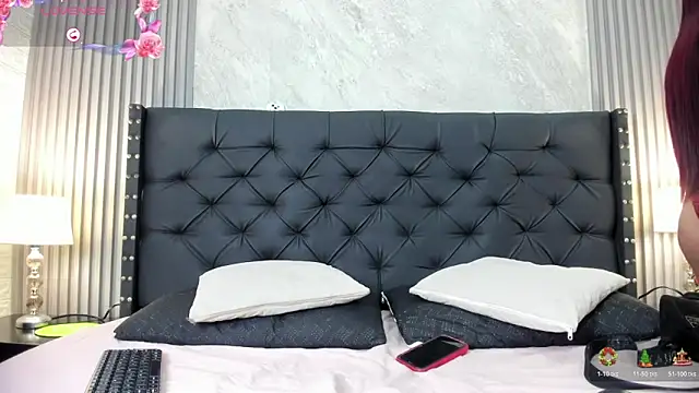 Snapshot of camila__bouzas chatting on 11-29-25, 06:55 camila bouzas online show from 11-29-25, 06:55