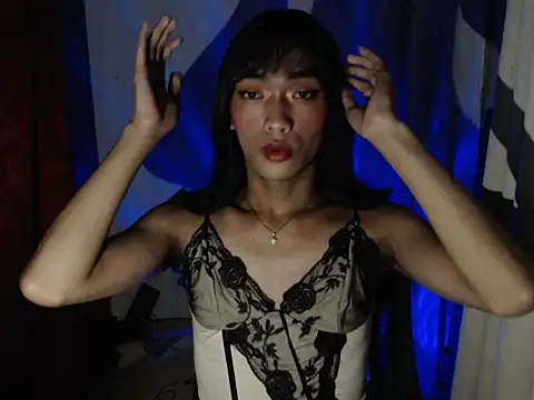 Snapshot of HaileyPresly chatting on 11-17-25, 06:19 HaileyPresly online show from 11-17-25, 06:19