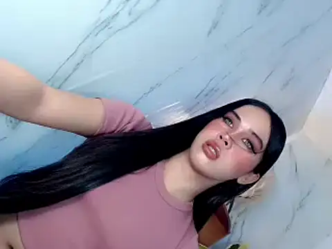 Snapshot of sweet_rose69 chatting on 10-28-25, 07:05 sweet rose69 online show from 10-28-25, 07:05