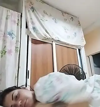 Cubanitaxxx online show from 10-25-25, 12:40