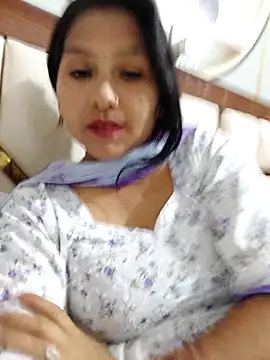 Vanshika1432 online show from 10-17-25, 05:32