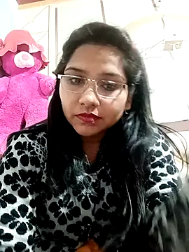 Vanshika1432 online show from 12-20-25, 04:58