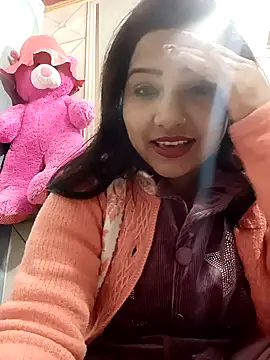 Vanshika1432 online show from 01-10-26, 04:58