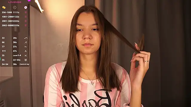 Snapshot of BrynnHolverson chatting on 10-27-25, 06:23 BrynnHolverson online show from 10-27-25, 06:23