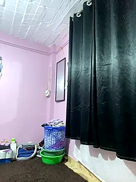 Snapshot of Phola_Mapula chatting on 11-30-25, 04:55 Phola Mapula online show from 11-30-25, 04:55