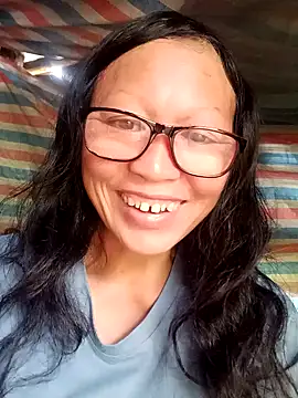 nui-show online show from 10-19-25, 01:17