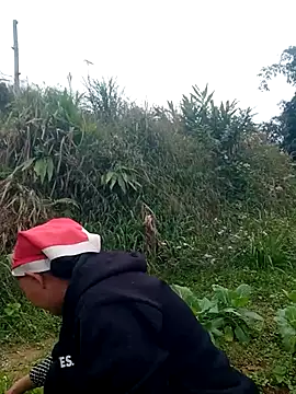 nui-show online show from 11-22-25, 06:01