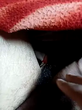 Soumyajit129ommk online show from 11-10-25, 08:57