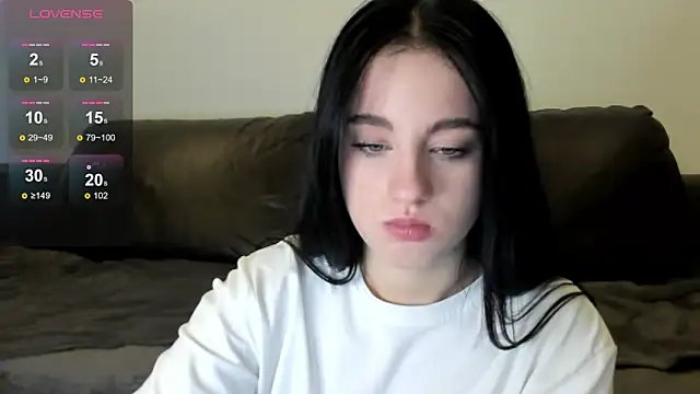 Snapshot of LexiSinnn chatting on 11-12-25, 06:14 LexiSinnn online show from 11-12-25, 06:14