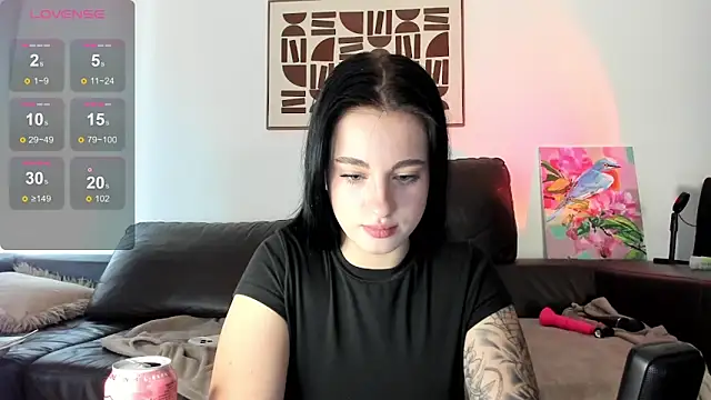 Snapshot of LexiSinnn chatting on 12-01-25, 10:42 LexiSinnn online show from 12-01-25, 10:42