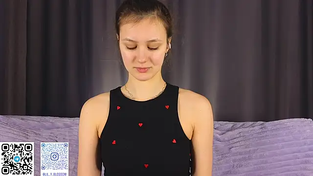 Snapshot of FoxFever chatting on 01-07-26, 06:16 FoxFever online show from 01-07-26, 06:16