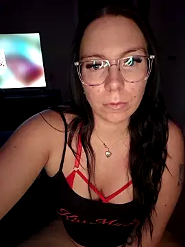 Snapshot of NordicNaughty chatting on 12-17-25, 10:05 NordicNaughty online show from 12-17-25, 10:05