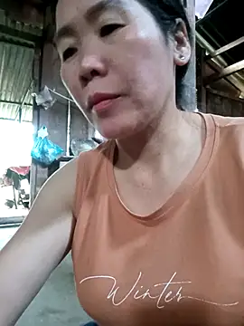 tabby-cat11 online show from 11-11-25, 09:20