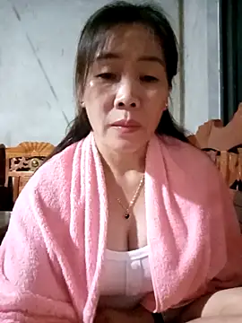 tabby-cat11 online show from 12-04-25, 02:04