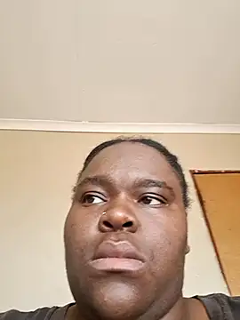 Snapshot of THASHATEEE chatting on 10-21-25, 07:20 THASHATEEE online show from 10-21-25, 07:20