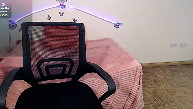 Snapshot of DANYXS chatting on 11-12-25, 12:38 DANYXS online show from 11-12-25, 12:38