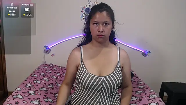 Snapshot of DANYXS chatting on 11-22-25, 01:43 DANYXS online show from 11-22-25, 01:43