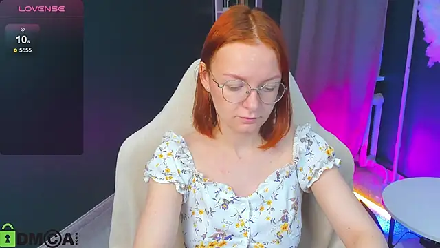 Snapshot of cherry_fever chatting on 10-19-25, 02:23 cherry fever online show from 10-19-25, 02:23
