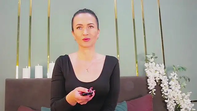 JaneWalch online show from 11-17-25, 10:10