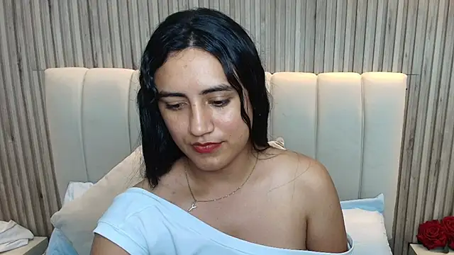 Snapshot of Aziz_daud chatting on 10-28-25, 12:36 Aziz daud online show from 10-28-25, 12:36