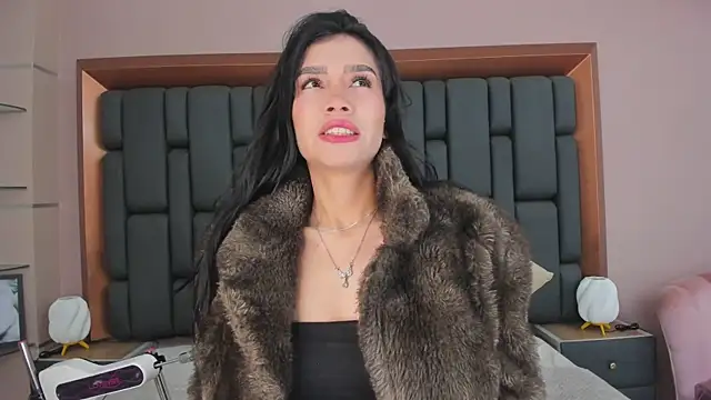 TanyaBello online show from 11-05-25, 01:22