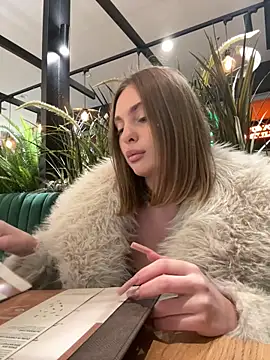 VIP MILENA online show from 11-25-25, 03:23