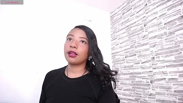 Zoe Rider online show from 11-08-25, 12:49