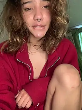 MiaaCute- online show from 12-19-25, 11:39