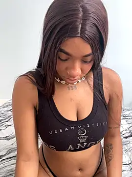 Snapshot of keylafisher_ chatting on 10-17-25, 07:16 keylafisher online show from 10-17-25, 07:16