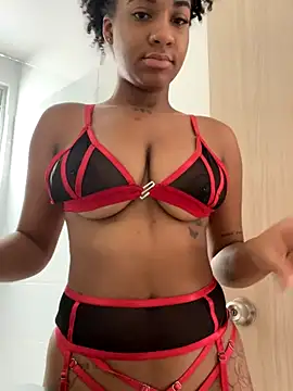 Snapshot of keylafisher_ chatting on 10-23-25, 03:22 keylafisher online show from 10-23-25, 03:22