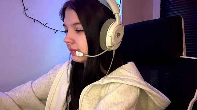 HanaMantanaDell online show from 02-12-26, 03:07