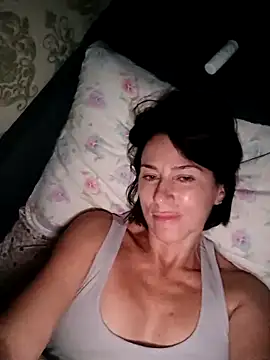 Luna 7777 online show from 10-27-25, 09:52