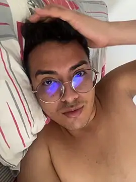 JohnBelRose online show from 11-30-25, 01:15