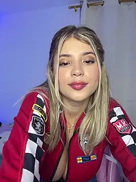 Snapshot of _Alicee_1 chatting on 10-30-25, 12:56 Alicee 1 online show from 10-30-25, 12:56