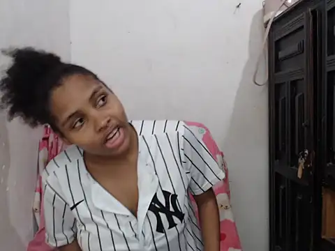 Snapshot of kataleya2021 chatting on 12-04-25, 11:57 kataleya2021 online show from 12-04-25, 11:57