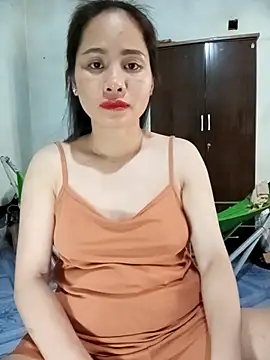 Snapshot of Chmdiemd chatting on 10-22-25, 05:52 Chmdiemd online show from 10-22-25, 05:52