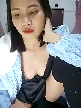 Snapshot of Chmdiemd chatting on 11-19-25, 04:51 Chmdiemd online show from 11-19-25, 04:51