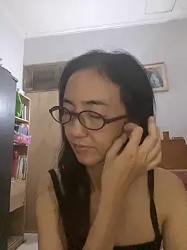 princessD077 online show from 11-13-25, 04:39