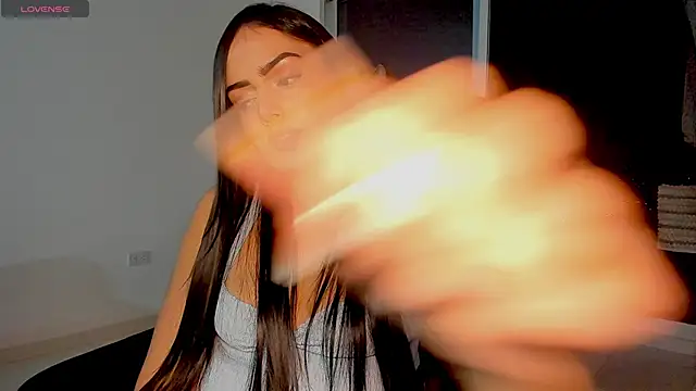 ZafiLov online show from 12-18-25, 02:39