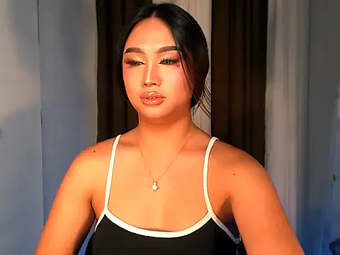 Snapshot of BigBrownCock_Candice chatting on 12-03-25, 06:50 BigBrownCock Candice online show from 12-03-25, 06:50