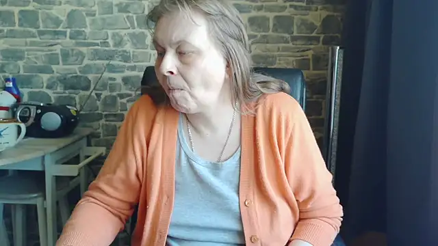 Diamond Bite online show from 01-11-26, 12:21