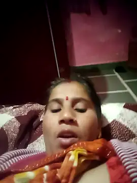 OliveGreen22 online show from 11-12-25, 09:21