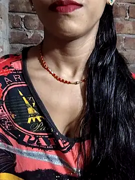 Itz Aisha   online show from 10-21-25, 09:10