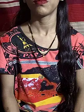 Itz Aisha   online show from 11-01-25, 07:21