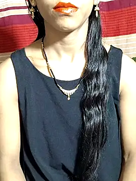 Itz Aisha   online show from 11-05-25, 06:02