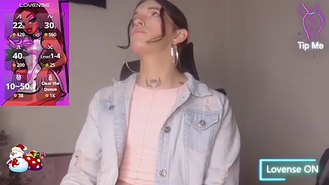 Snapshot of Scarlett_crastrawberry chatting on 12-17-25, 08:48 Scarlett crastrawberry online show from 12-17-25, 08:48