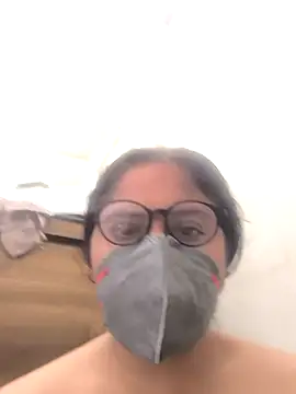 Lovely Tannu online show from 11-17-25, 06:08